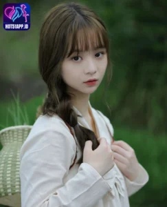 Read more about the article Memahami Fenomena Lin Ye Zhao Star di Hot51 Livestream: Pengalaman, Tantangan, dan Peluang The Beautiful Girl Live Show