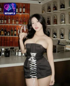 Read more about the article All Pins Female Influencer Hot51