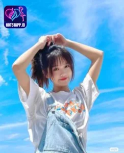 Read more about the article Hoàng Female Influencer di Hot51 Indonesia