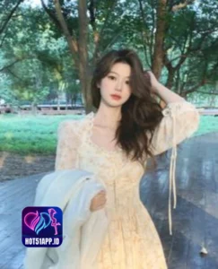 Read more about the article Pinterest Female Influencer di Indonesia Hot51