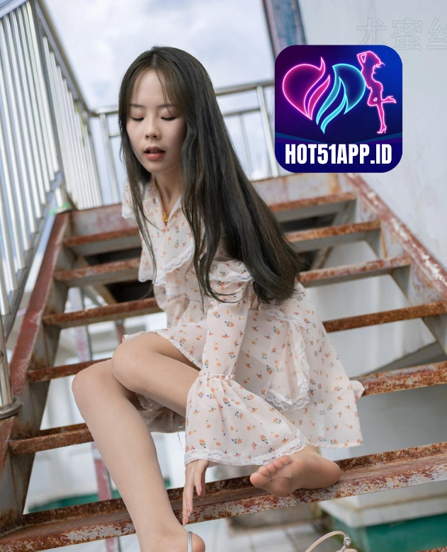 Adrian Brooks-Hot51APP.ID