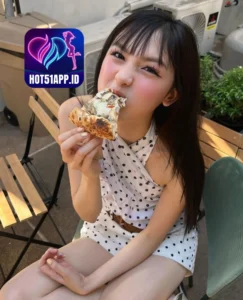 Read more about the article Audrey Pembroke Cantik Bersinar di Hot51