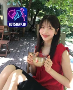 Read more about the article Isabella Crowley Pesona Ikonik di Hot51 Mod Apk