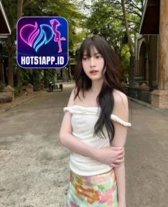 Read more about the article Nora Whitman Cantik di Hot51 Apk 2026 Terbaru