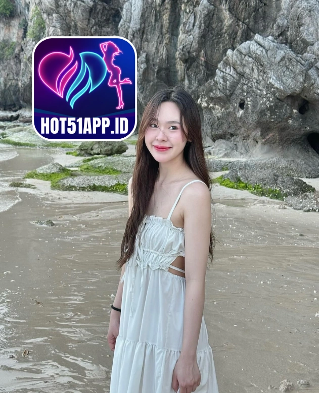 Stella Russell-HOT51APP.ID