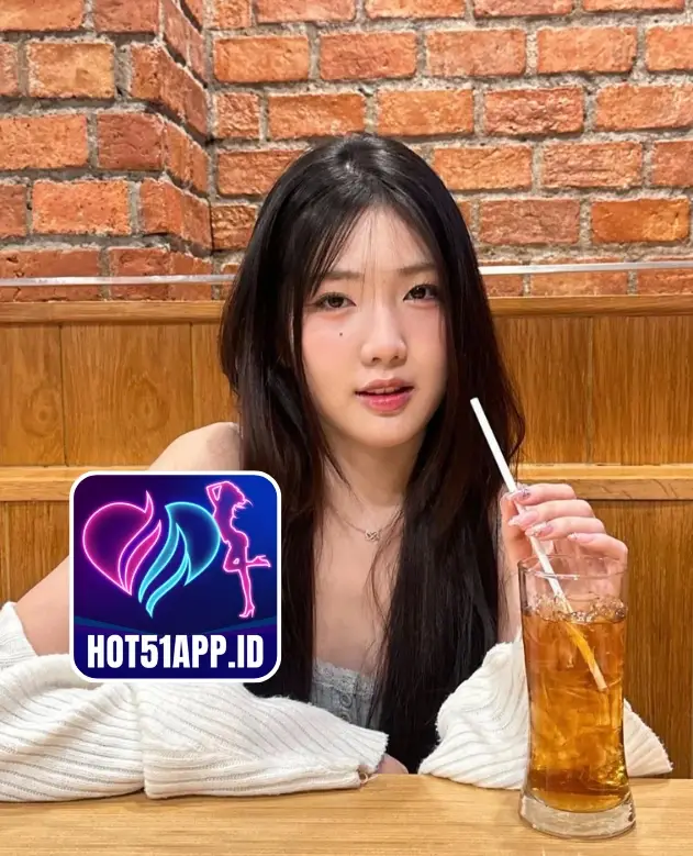 Anisa Dewi-HOT51APP.ID