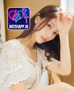 Read more about the article Daisy Bennett Cantik Bersinar di Hot51