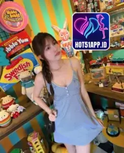 Read more about the article Laila Putri Memukau di Apk Hot51 Terbaru