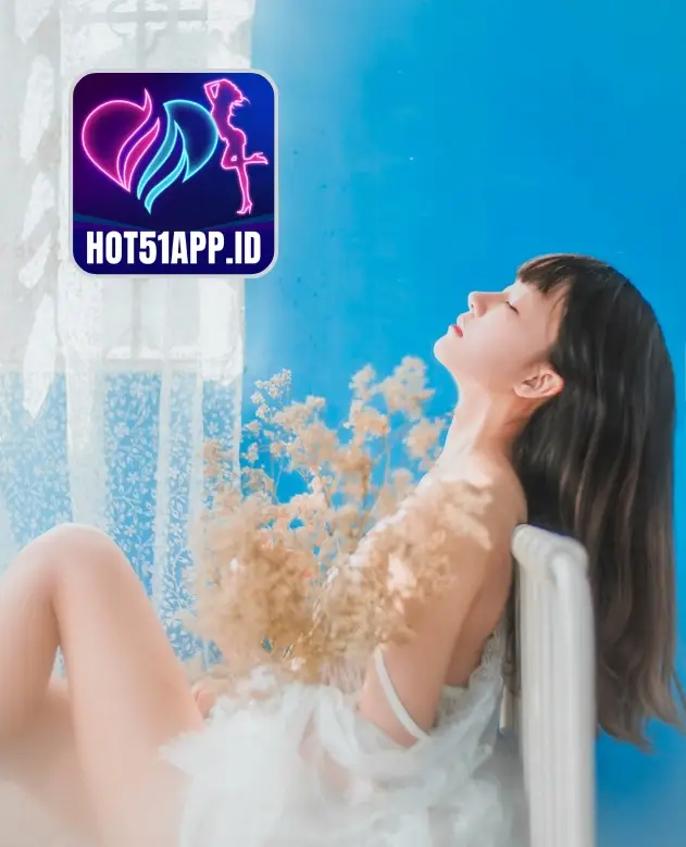 Mia Turner-HOT51APP.ID