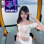 Quinn Powell Cantik Memukau di Apk Hot51 Terbaru