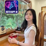 April Elliott di Hot51 Live Streaming Populer Saat Ini