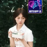 Eric Young di Hot51 Ulasan Aplikasi Live