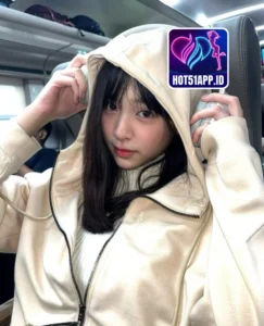 Read more about the article Hot51 APK 2026 Samuel Davis Live Streaming Resmi