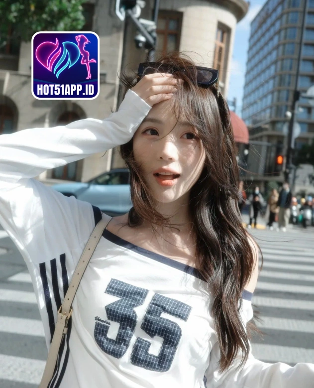 Sophia Johnson-HOT51APP.ID
