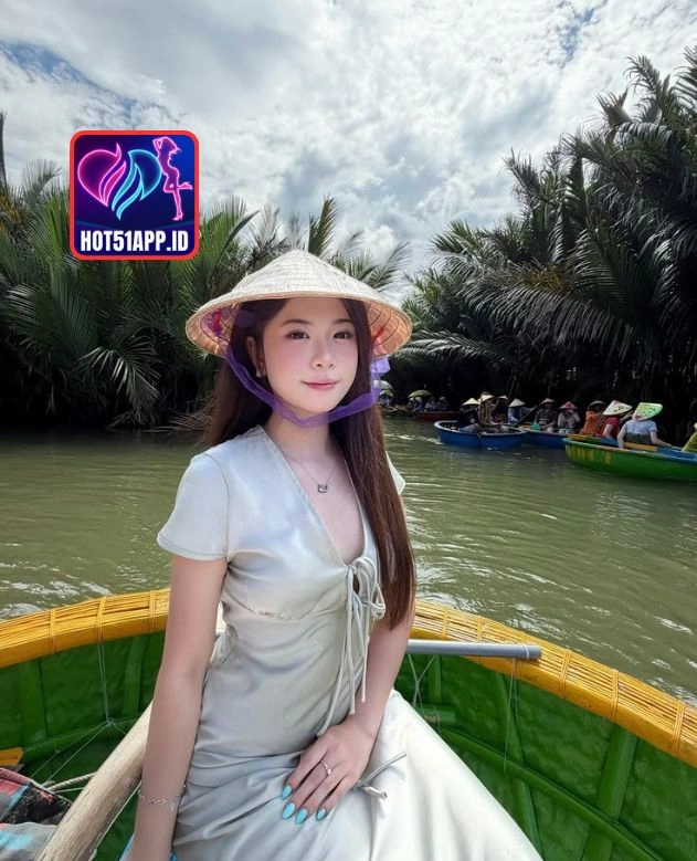 You are currently viewing Lily Harris di Hot51 APK 2026 Live Seru Banget