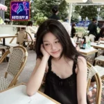 Sophie Griffiths di Hot51 APK 2026 Live Seru Kini
