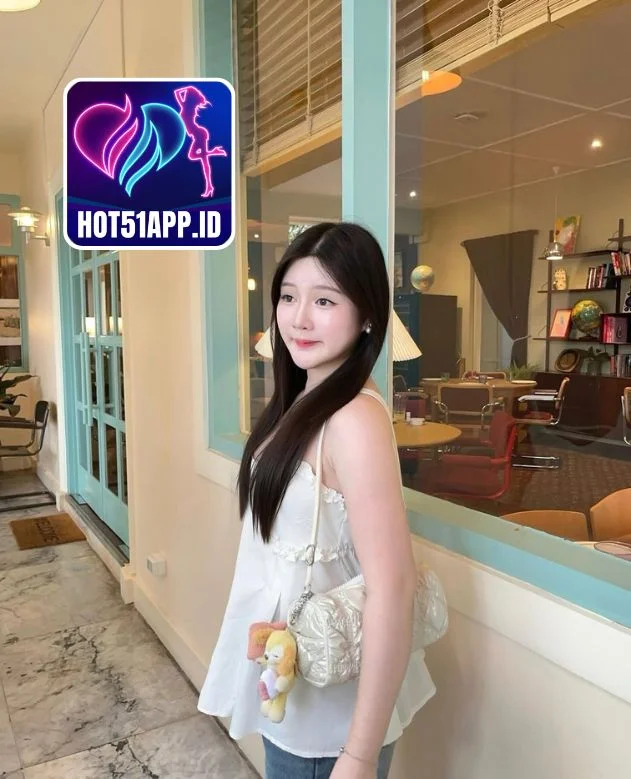 Monica-HOT51APP.ID